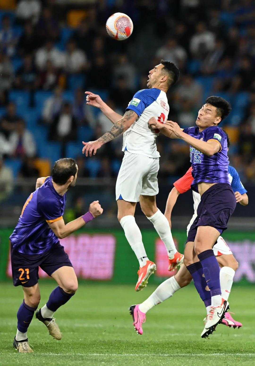 申花客场挑战泰达，球迷期待胜利