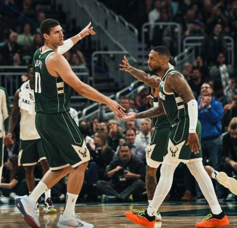 包含热火再胜雄鹿领先总决赛,成功逆袭晋级之路的词条 包含热火再胜雄鹿领先总决赛,成功逆袭晋级之路的词条