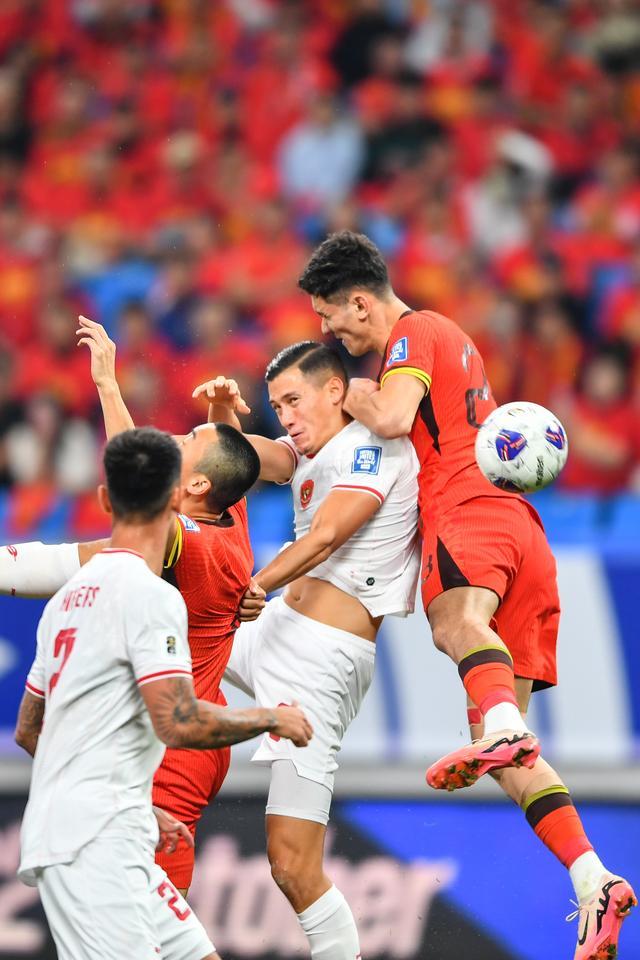 印度尼西亚代表队闪耀赛场,获得荣耀 印度尼西亚代表队闪耀赛场,获得荣耀