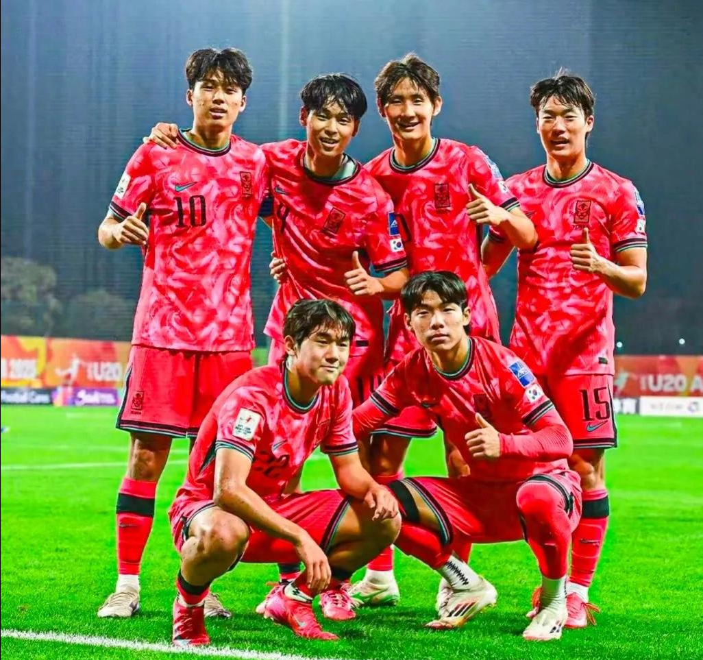 关于豪门对阵!亚洲顶级球队角逐激烈展开的信息 关于豪门对阵!亚洲顶级球队角逐激烈展开的信息