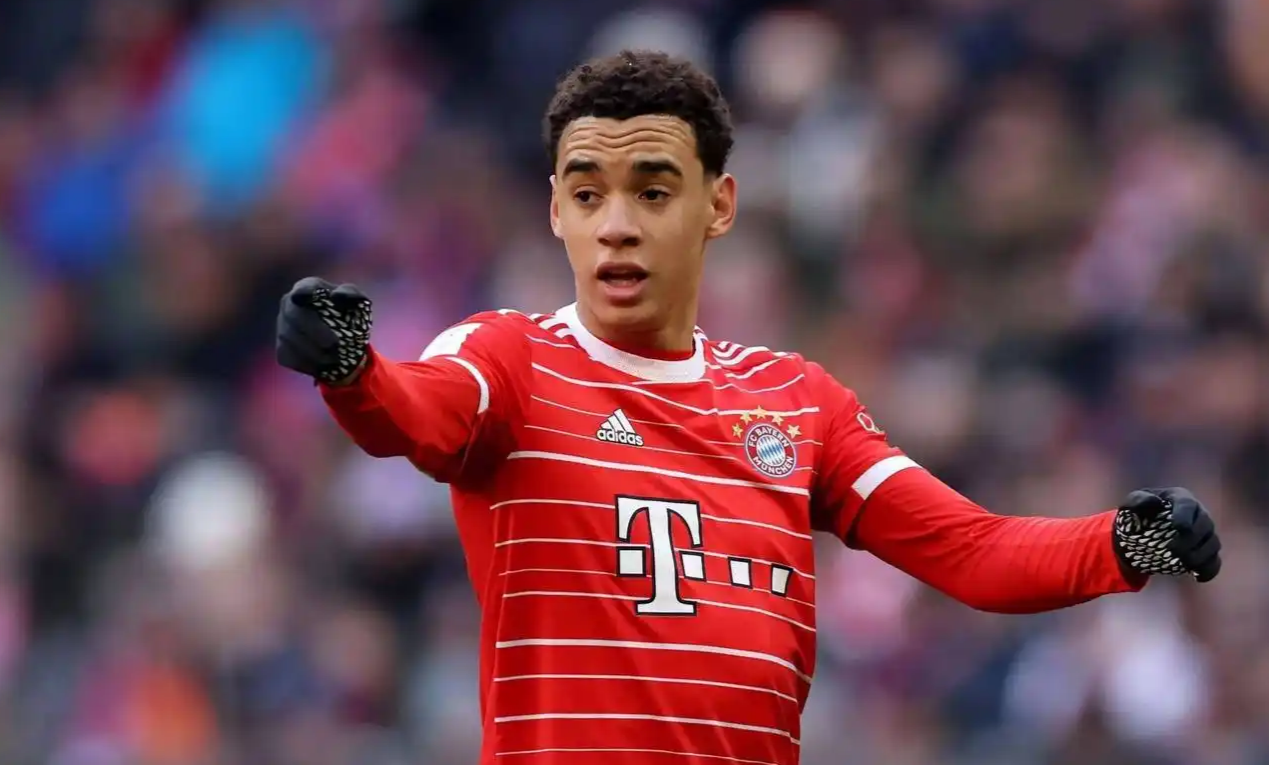 多特蒙德球员因伤将接受手术治疗的简单介绍 多特蒙德球员因伤将接受手术治疗的简单介绍