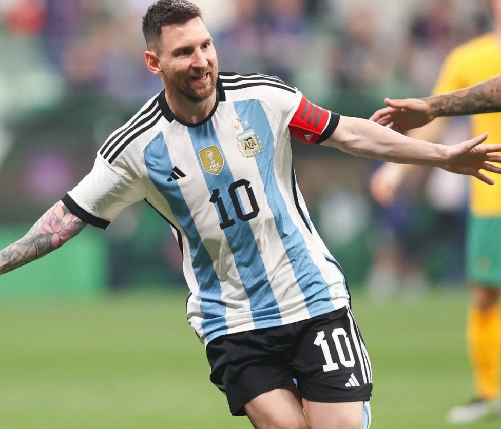 关于拜仁集结军心,欲挑战欧冠冠军争夺胜利的信息 关于拜仁集结军心,欲挑战欧冠冠军争夺胜利的信息