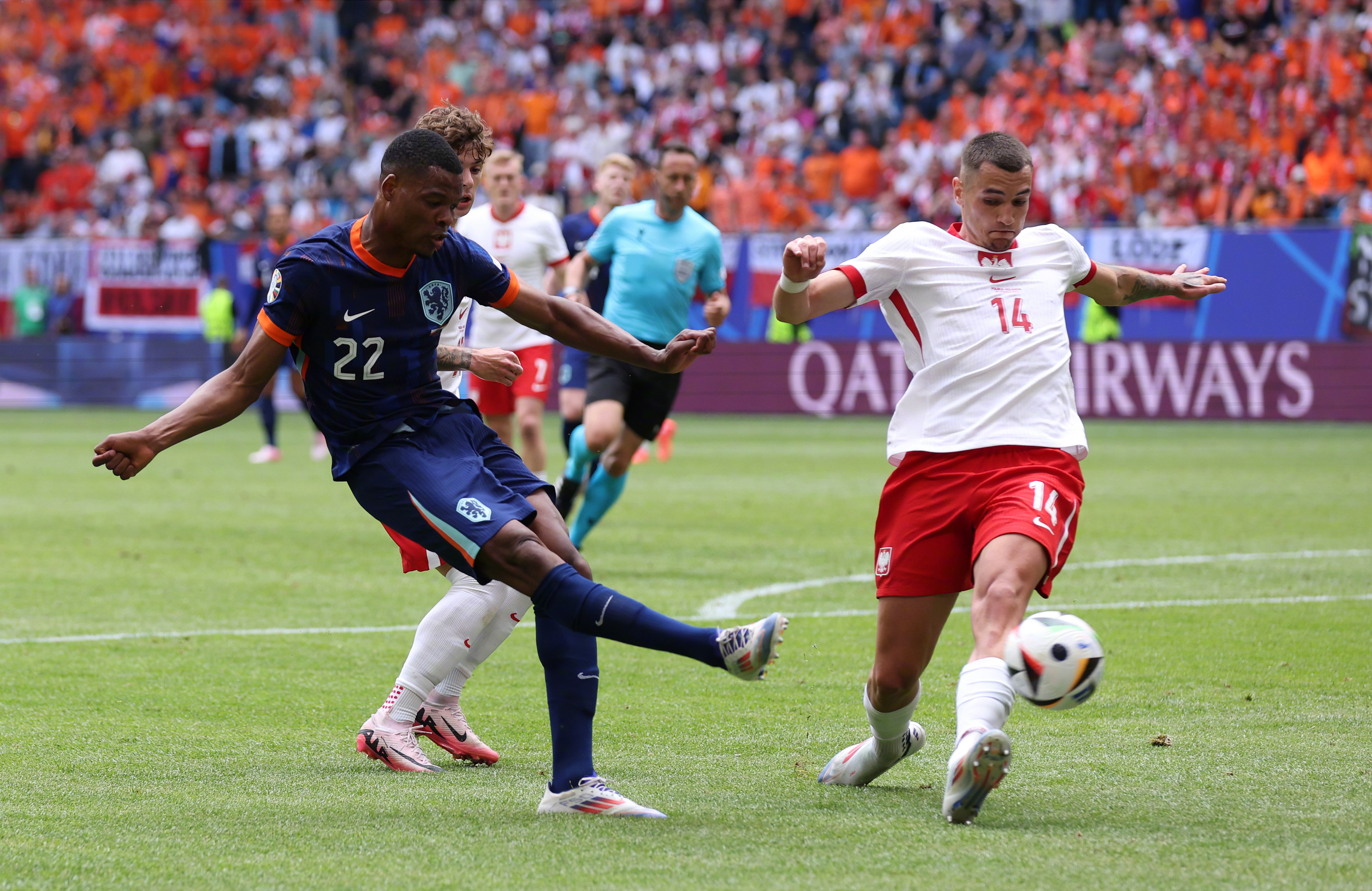 奥地利翻盘西班牙，伊布点燃赛场