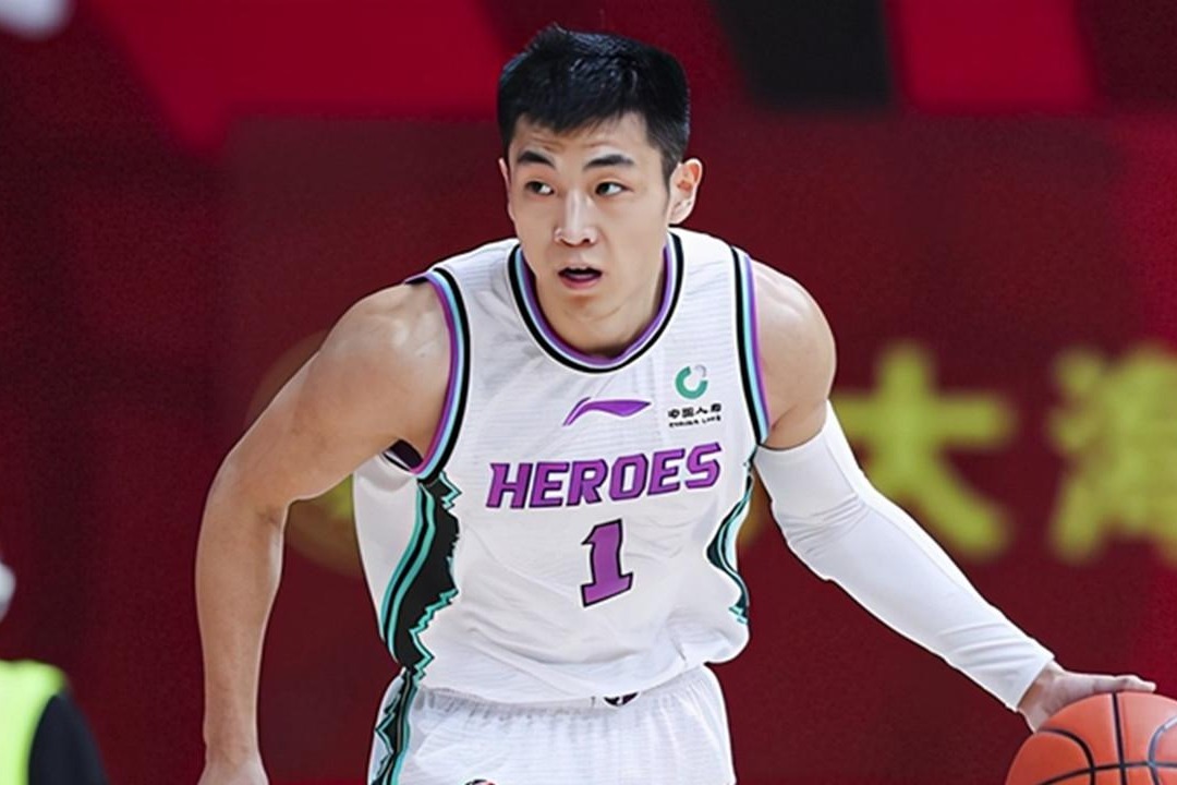 辽宁队横扫雄鹿,高诗岩高光表现 辽宁队横扫雄鹿,高诗岩高光表现