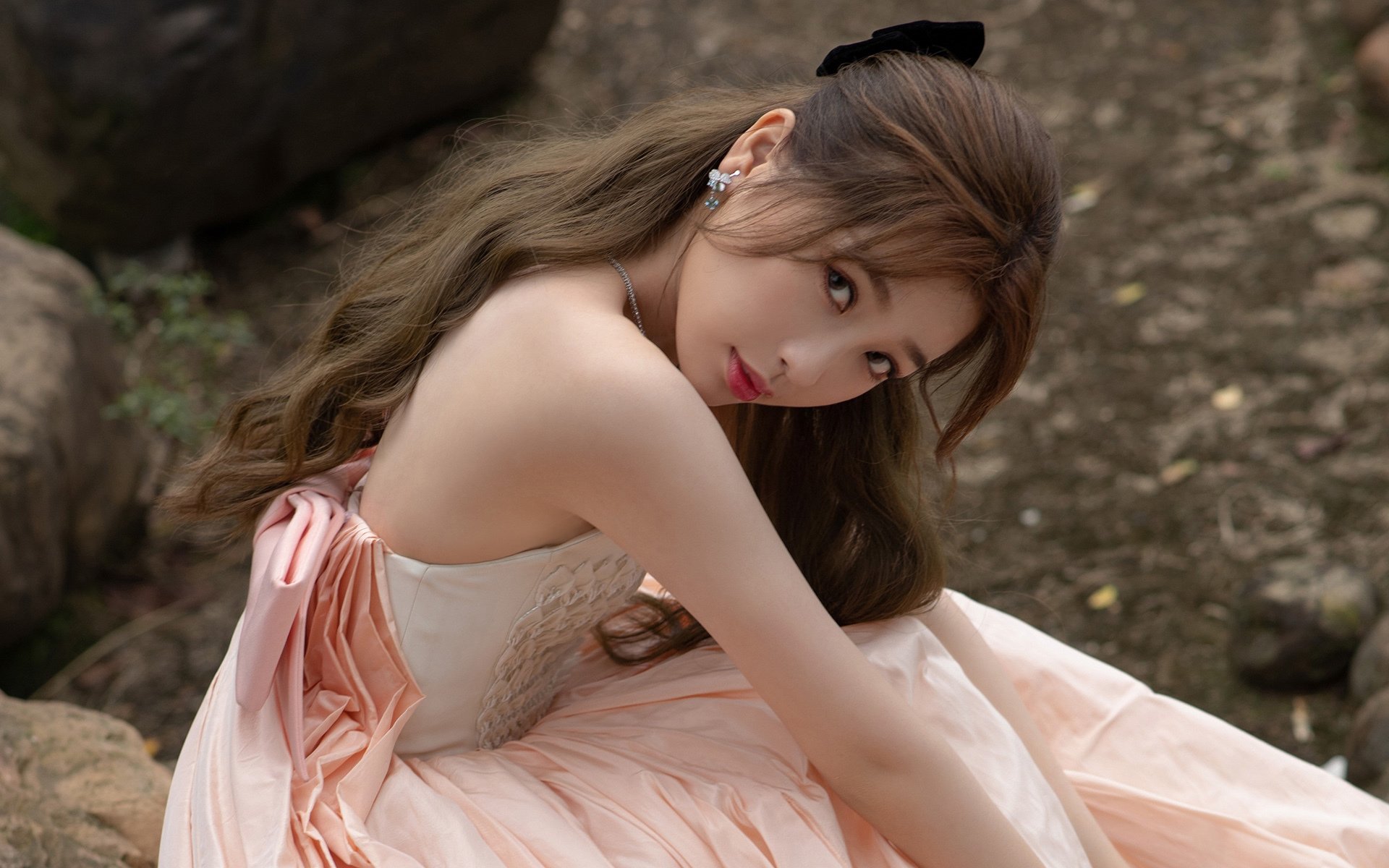 跨界唯一性，马刺横扫深圳，锡安主宰英超争冠的梦幻体育传奇