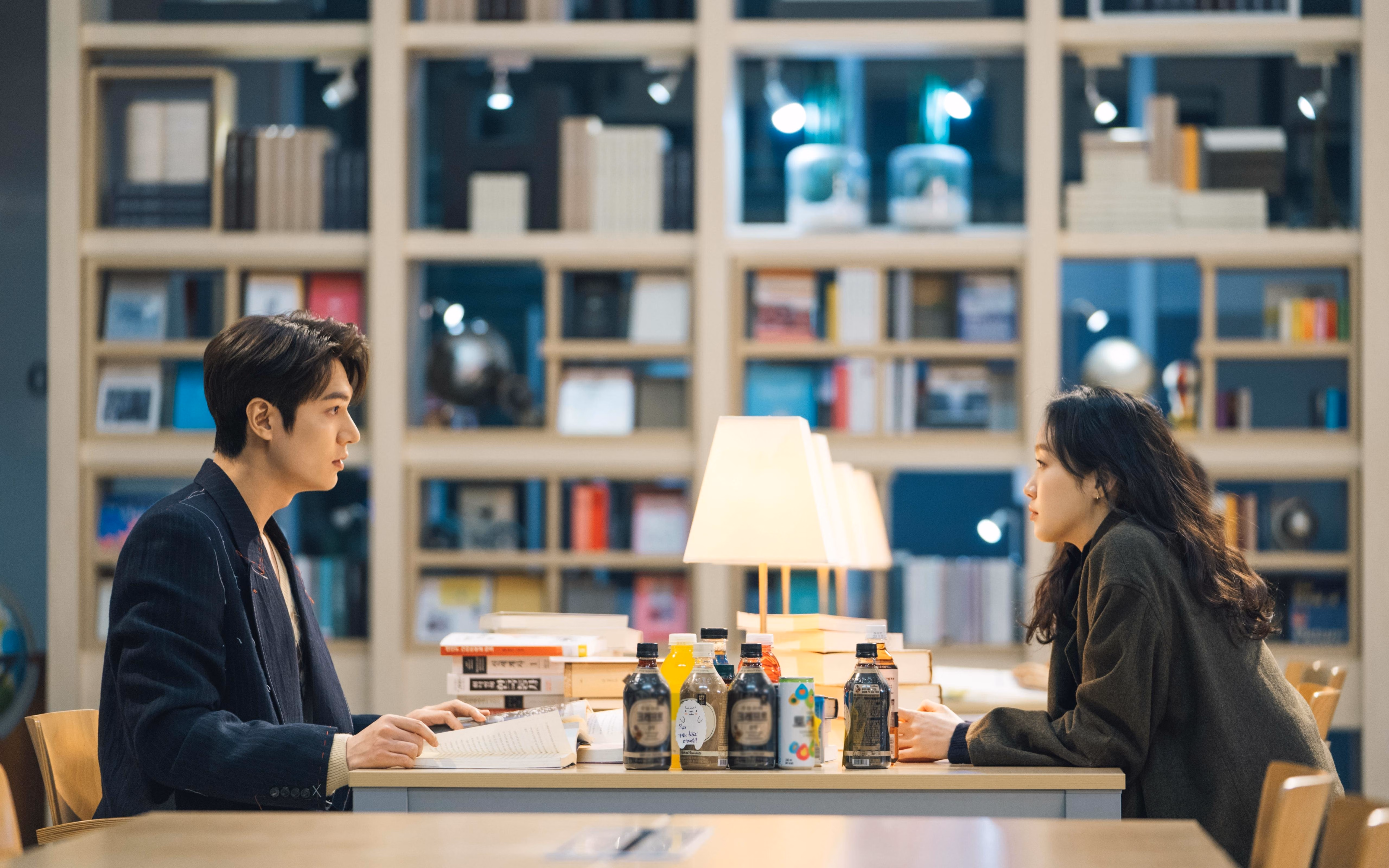 天才输给体系，佩德里燃尽小宇宙，却照亮希腊军团的胜利方程式